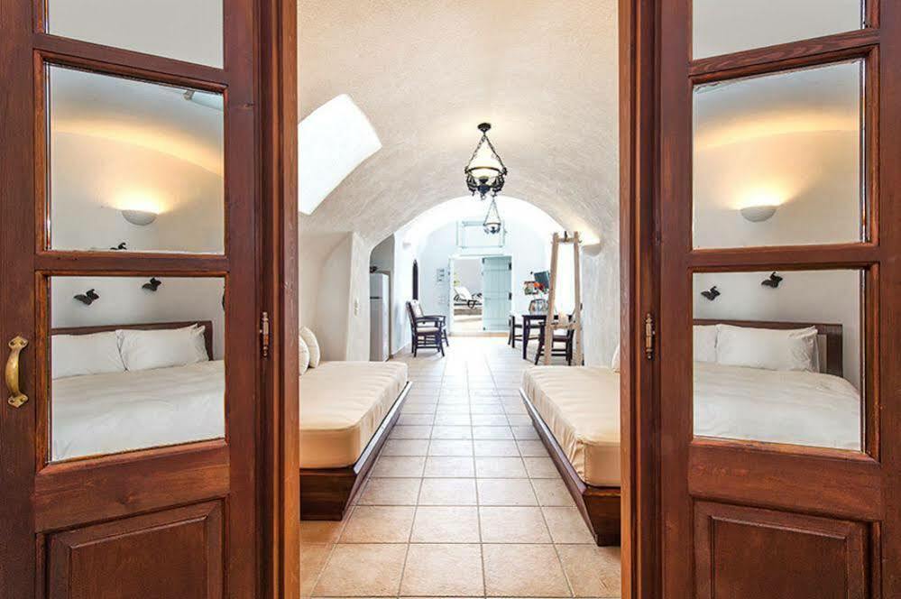Nereids Villa Santorini Megalochori  Exteriör bild